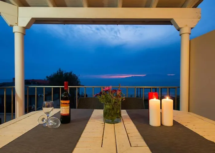 Maistro House Nyaraló